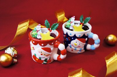 カップレアチーズムース　イチゴ味・チョコ味（2011クリスマスカップ）