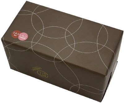 あられのカタチのチョコ詰合せ　ミルク・いちご