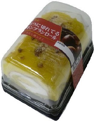 ４つに切れてるモンブランロール