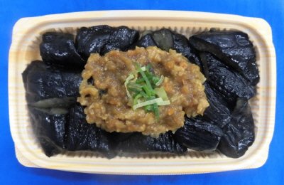 国産茄子の肉味噌和え（しそ入り）