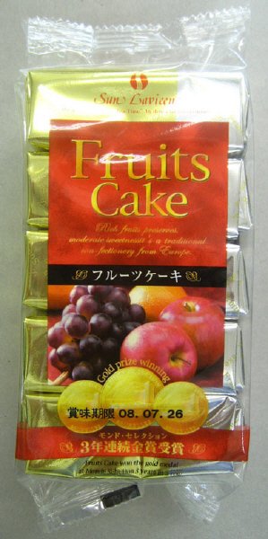 フルーツケーキ