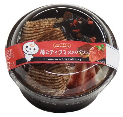 苺とティラミスのパフェ