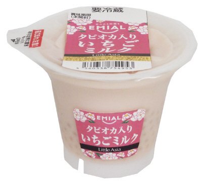 タピオカ入りいちごミルク