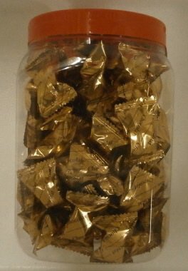 ショコラ生チョコ仕立てキャラメルチョコボトル入り