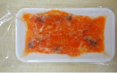 サーモン塩麹和え