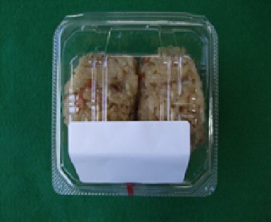 鶏五目おにぎり2個