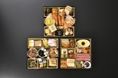 銀座花蝶「桂」和洋三段重