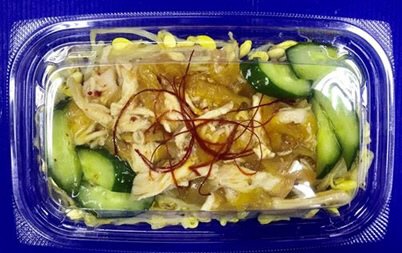 蒸し鶏中華くらげ