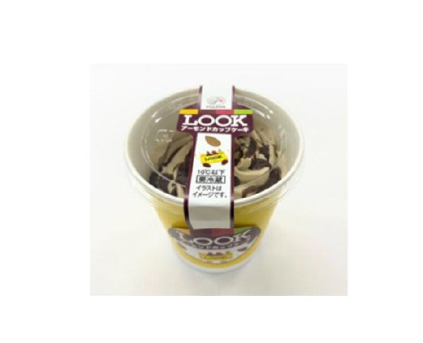 LOOKアーモンドカップケーキ
