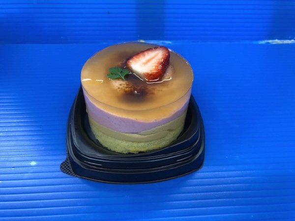 苺のふわ泡シブースト風