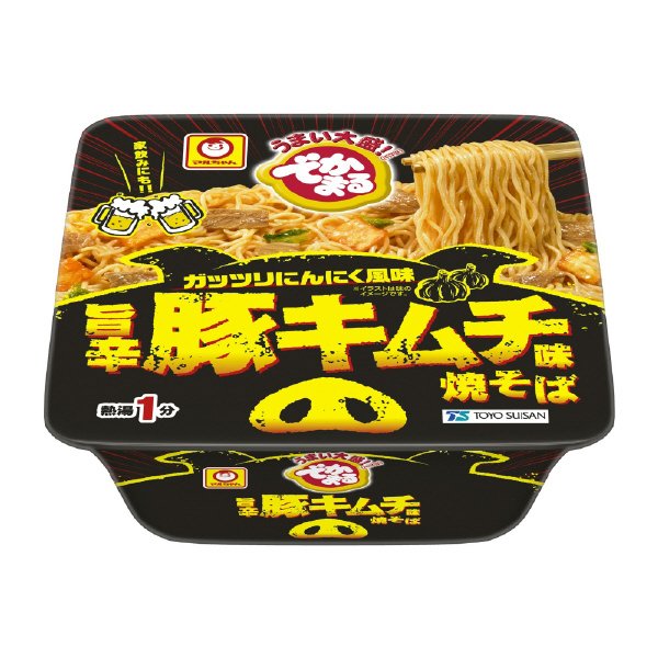 でかまる　旨辛豚キムチ味焼そば