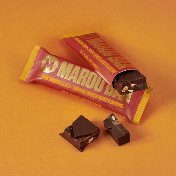 ダークチョコレート64%　トロピカルフルーツ&カシュ―