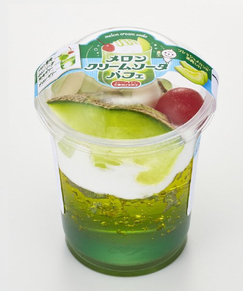 メロンクリームソーダパフェ