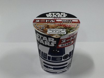 スターウォーズヌードル　白ゴマ豚骨