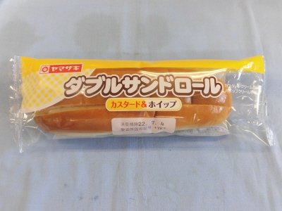 ダブルサンドロール（カスタード＆ホイップ）
