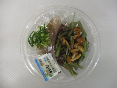 涼味なめこ山菜そば