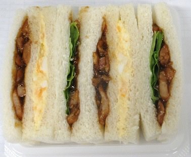 照焼きチキンエッグサンド
