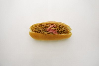 ガーリック香る焼きそばパン