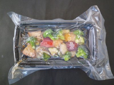 レンジ調理　チキンと彩り野菜の甘酢和え
