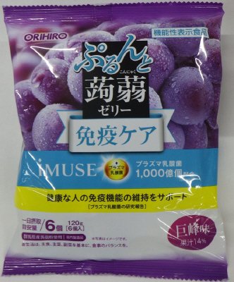 ぷるんと蒟蒻ゼリーパウチ　プラズマ乳酸菌（巨峰味）