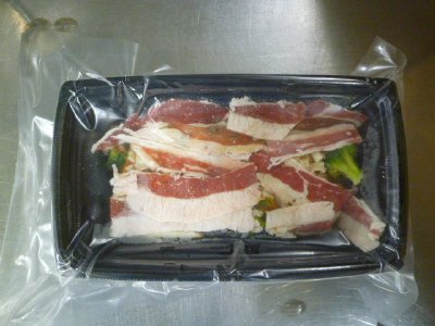 レンジ調理　牛肉のチーズトマト煮