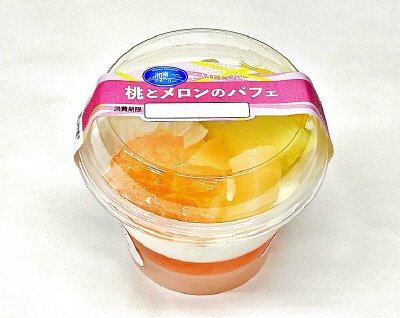 桃とメロンのパフェ