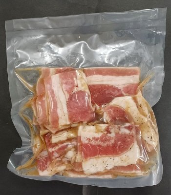 梨果汁入り牛カルビ黒胡椒焼肉