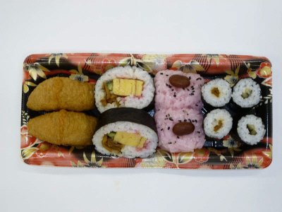赤飯入り盛合わせ寿司