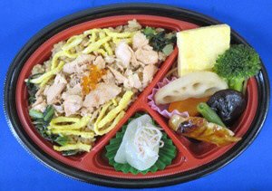 焼鮭粗ほぐしといくらごはん弁当