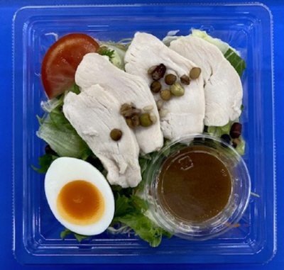 仙台味噌ドレで食べるチキンサラダ