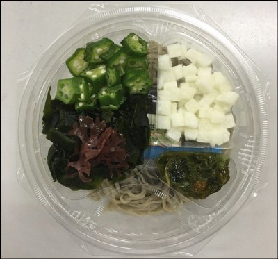 冷しぶっかけ３種のネバネバ蕎麦