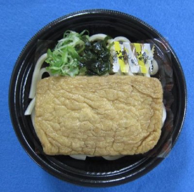 ふっくらお揚げのきつねうどん