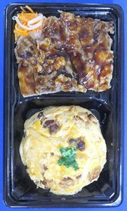 二種盛弁当　親子丼＆牛焼肉
