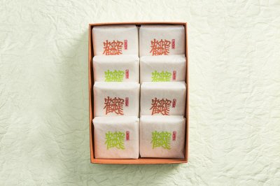 鶴亀もなか　8個入