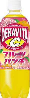 サントリー　デカビタＣ　フルーツパンチ　６００ｍｌペット