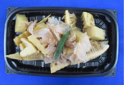 一番だしで炊いた筍の土佐煮