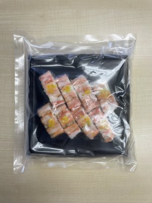 柚子香る紅ずわいがにの押寿司8切