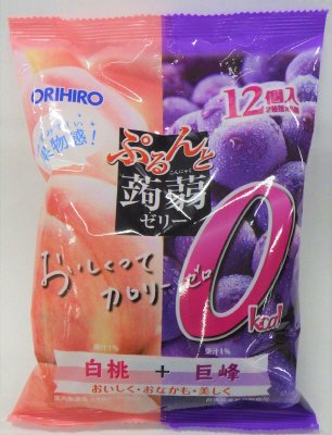 ぷるんと蒟蒻ゼリーパウチ　カロリーゼロ白桃＋巨峰