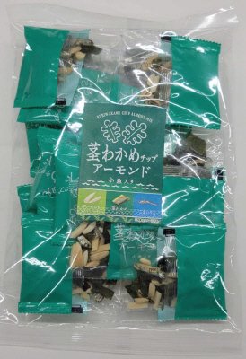 茎わかめチップアーモンド小魚入り