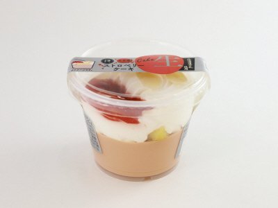 生食感ストロベリーケーキ