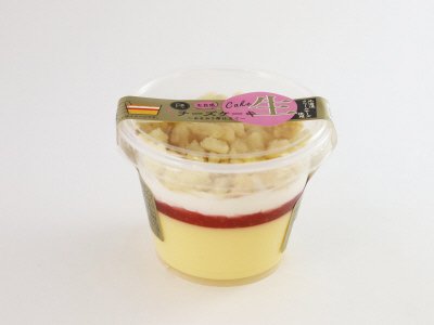 生食感チーズケーキ　～あまおう苺仕立て～