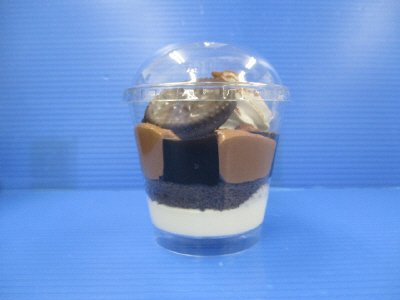 ダブルチョコとｺｰﾋｰｾﾞﾘｰのパフェ