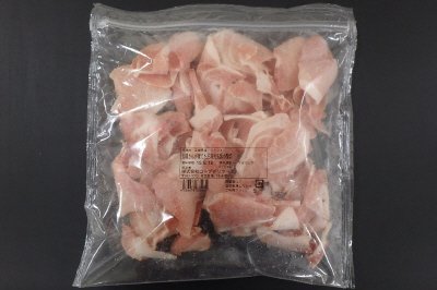 大槻さんが育てた匠味元気豚小間切