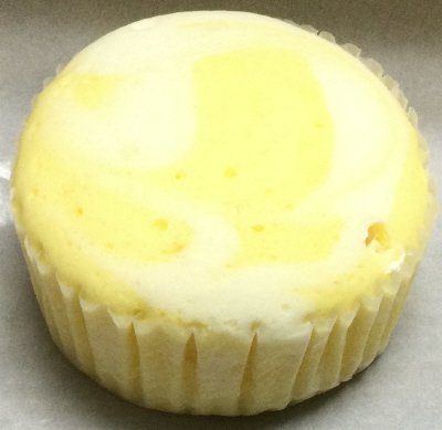 レモンチーズ蒸しケーキ（ホイップ）