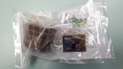 はこだて大沼牛で作ったローストビーフ（ソース、レホール付）