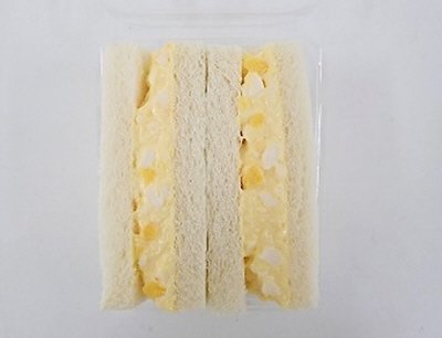 たまごサラダサンド（オニオン入り）