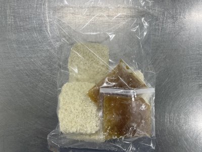 オニオンソースで食べる！さけメンチカツ