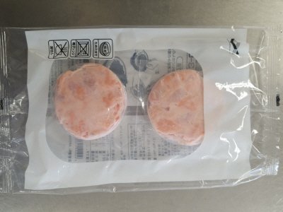 ３種の海鮮丼（まぐろ・めかぶ・紅鮭いくら）