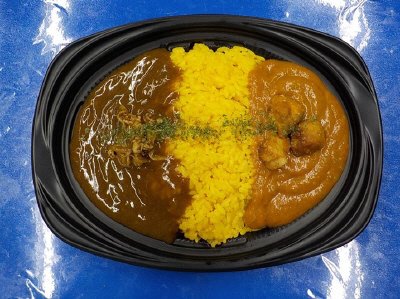 （CD）欧風ビーフとバターチキンの2種盛りカレー