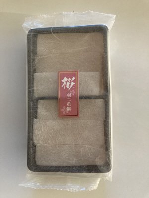 桜羽二重餅